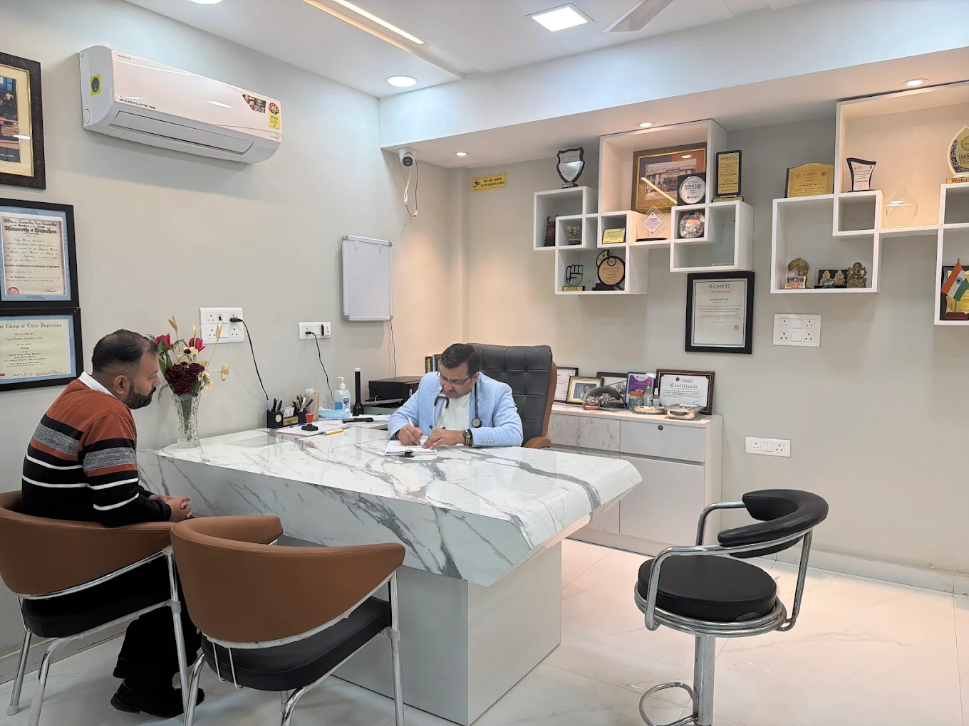 Consultation room at Ansh Medicare Doctors Clinic